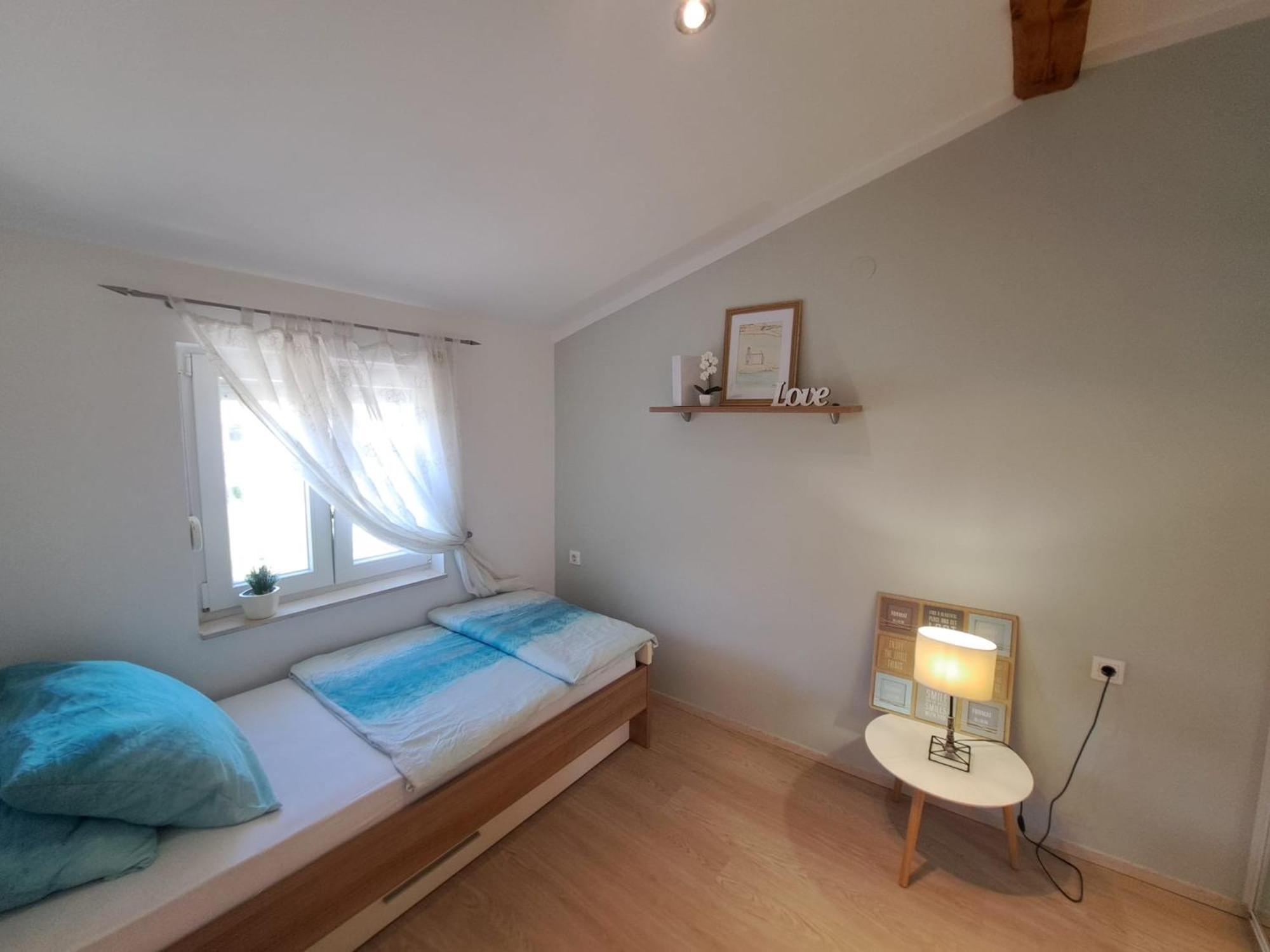 Apartman Lucia Posedarje Exteriér fotografie