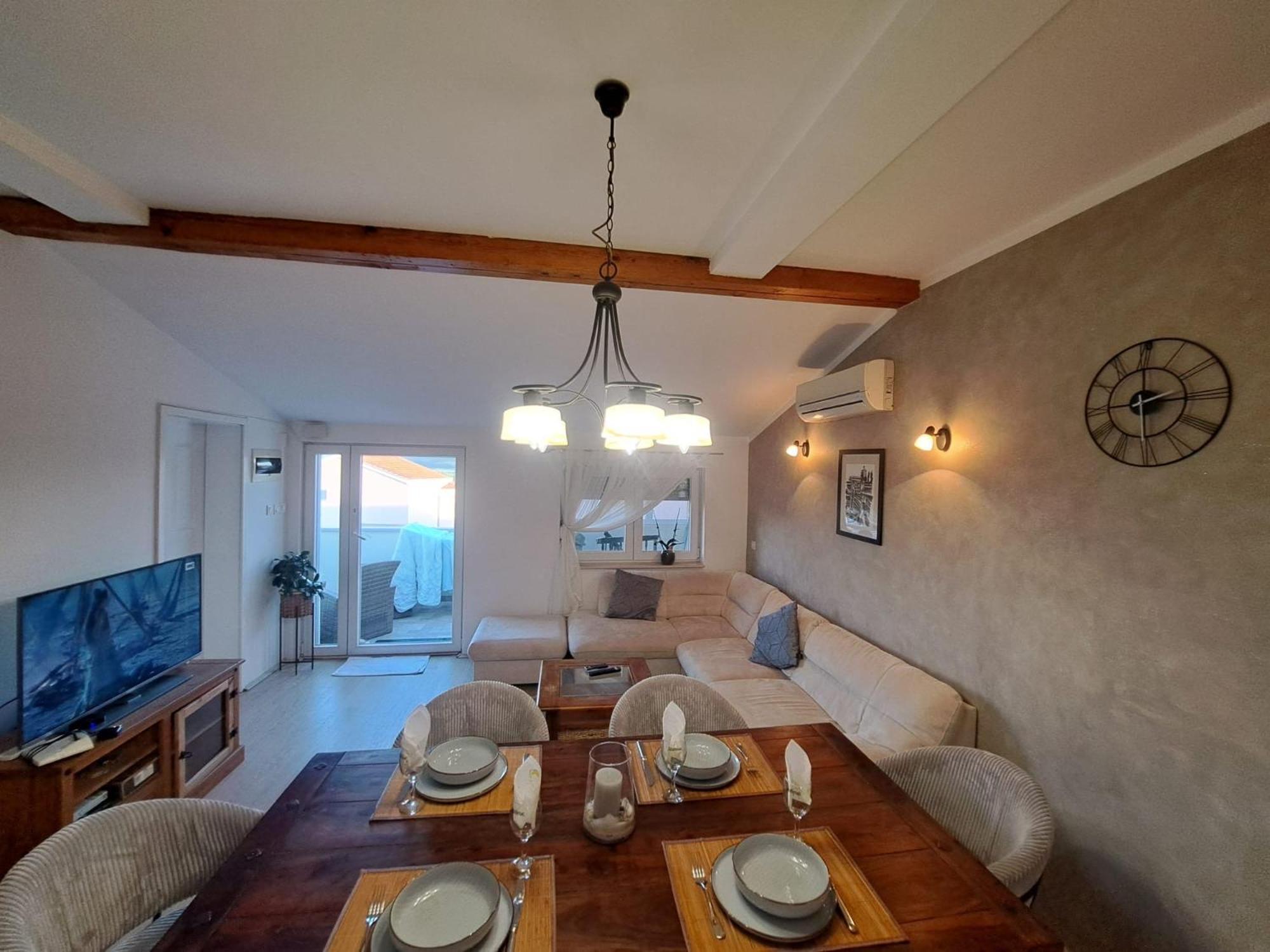 Apartman Lucia Posedarje Exteriér fotografie